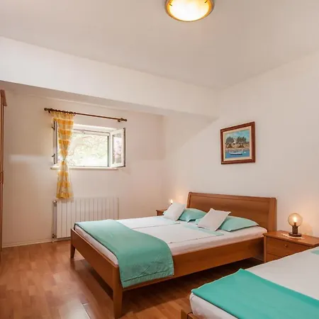 Apartment Franka With Swimming Pool *