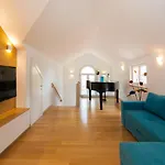 Apartment Franka With Swimming Pool