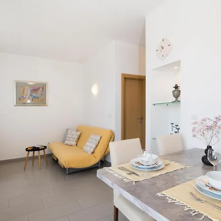 Appartamento Franka With Swimming Pool